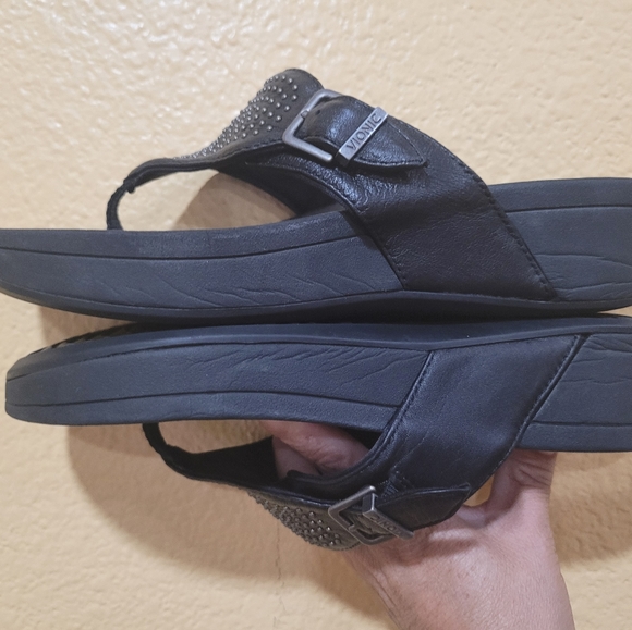 Vionic sandals - Picture 2 of 10